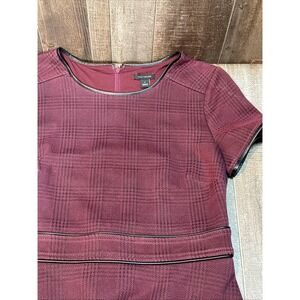 Ann Taylor Women's Dress Size 4 Burgundy Plaid Fit & Flare‎ Short Sleeve